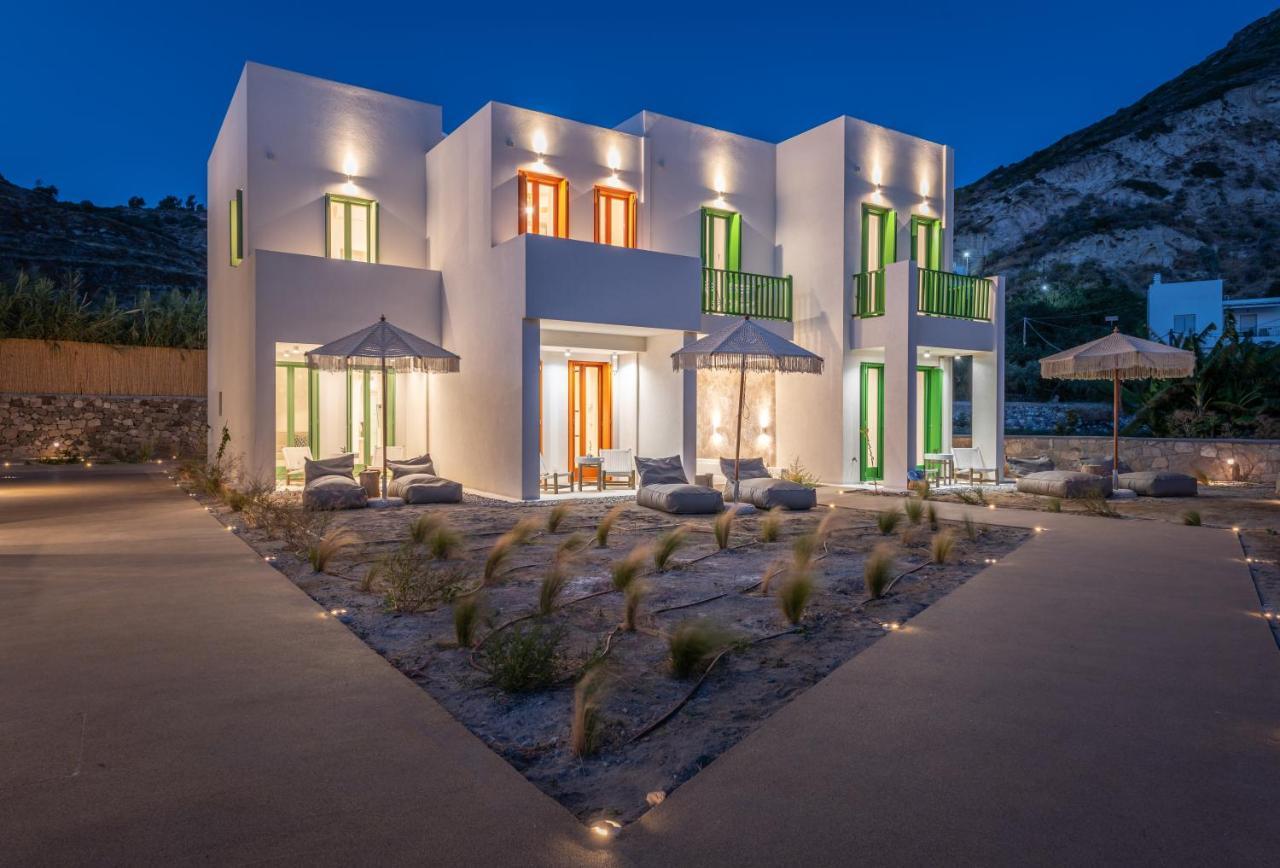 Klima Bay Beachfront Boutique Houses Exterior photo