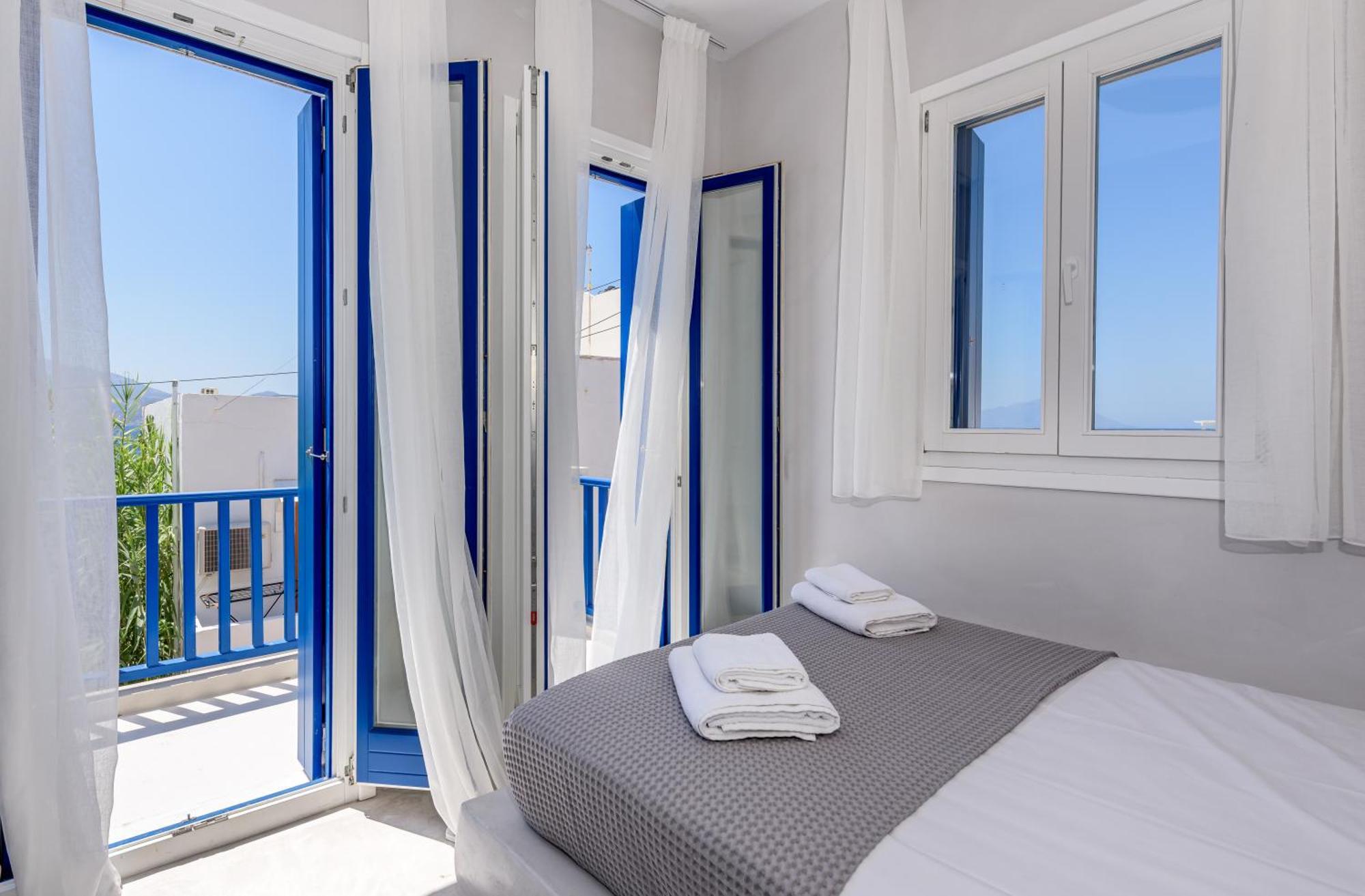 Klima Bay Beachfront Boutique Houses Room photo